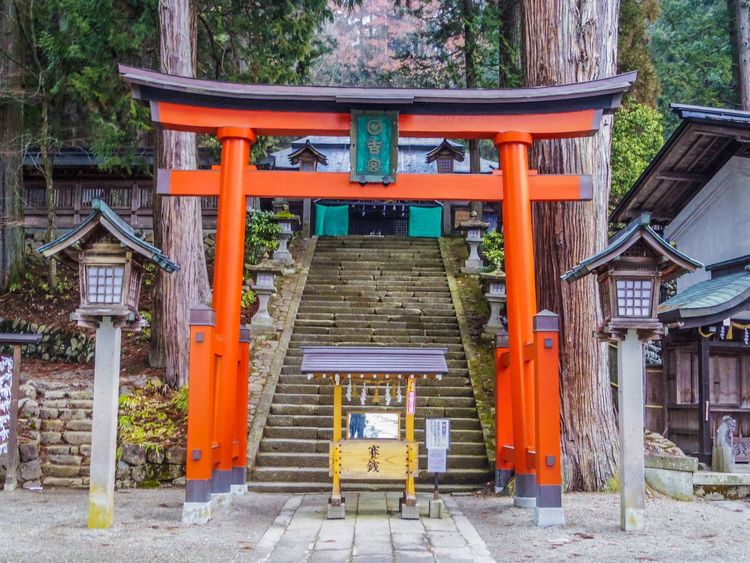 宮水家の神社を連想させるモデル（日枝神社）