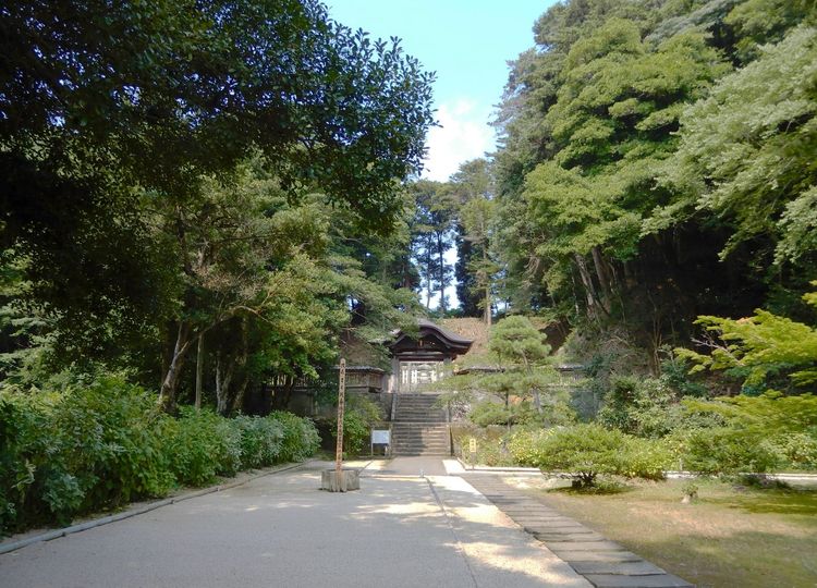 オープニングに登場する寺