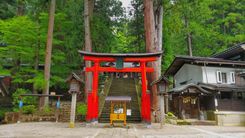宮水家の神社を連想させるモデル（日枝神社）